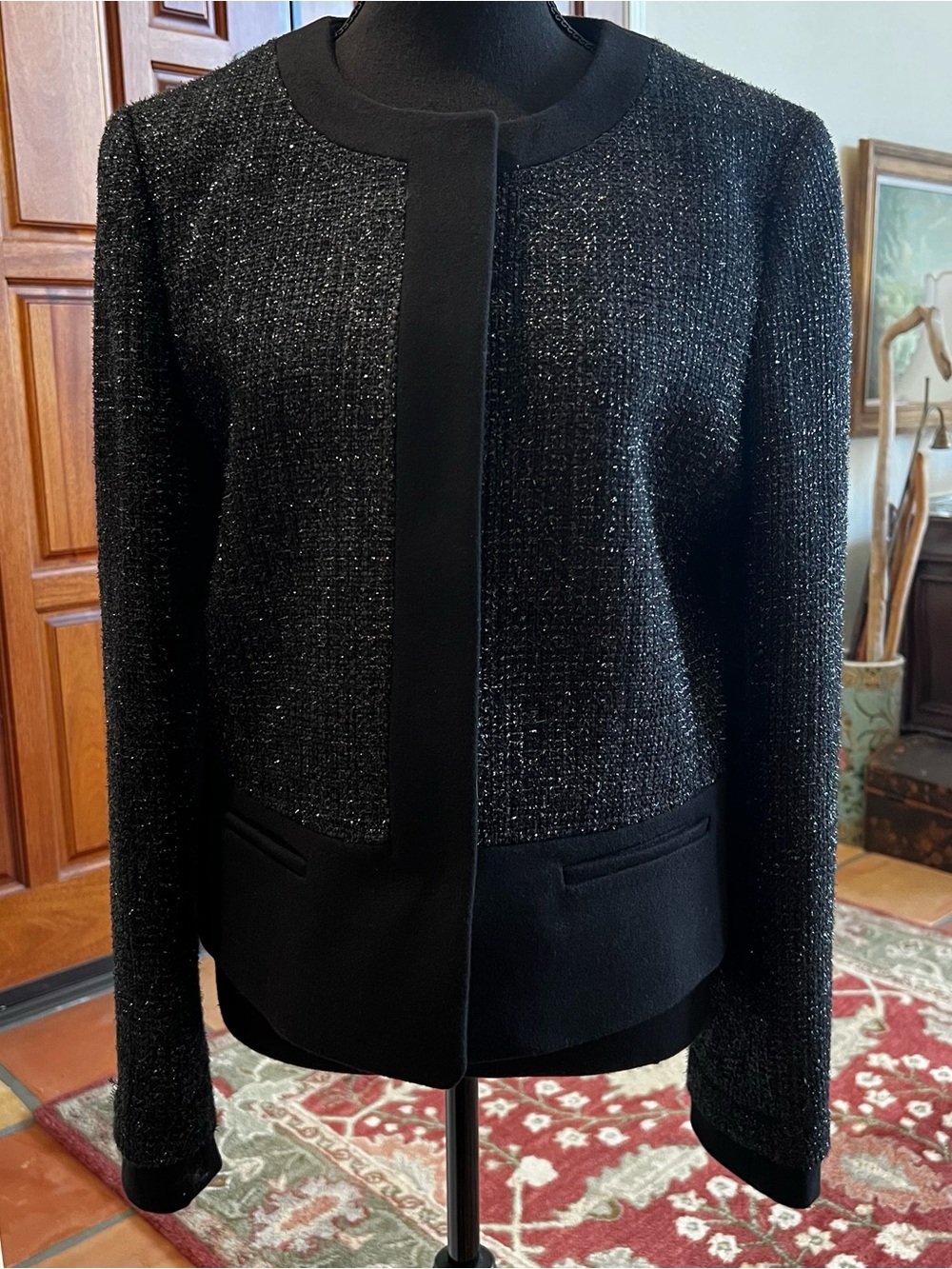 Ann Taylor Size 10 Black Silver Metallic Cropped Jacket • Beautiful